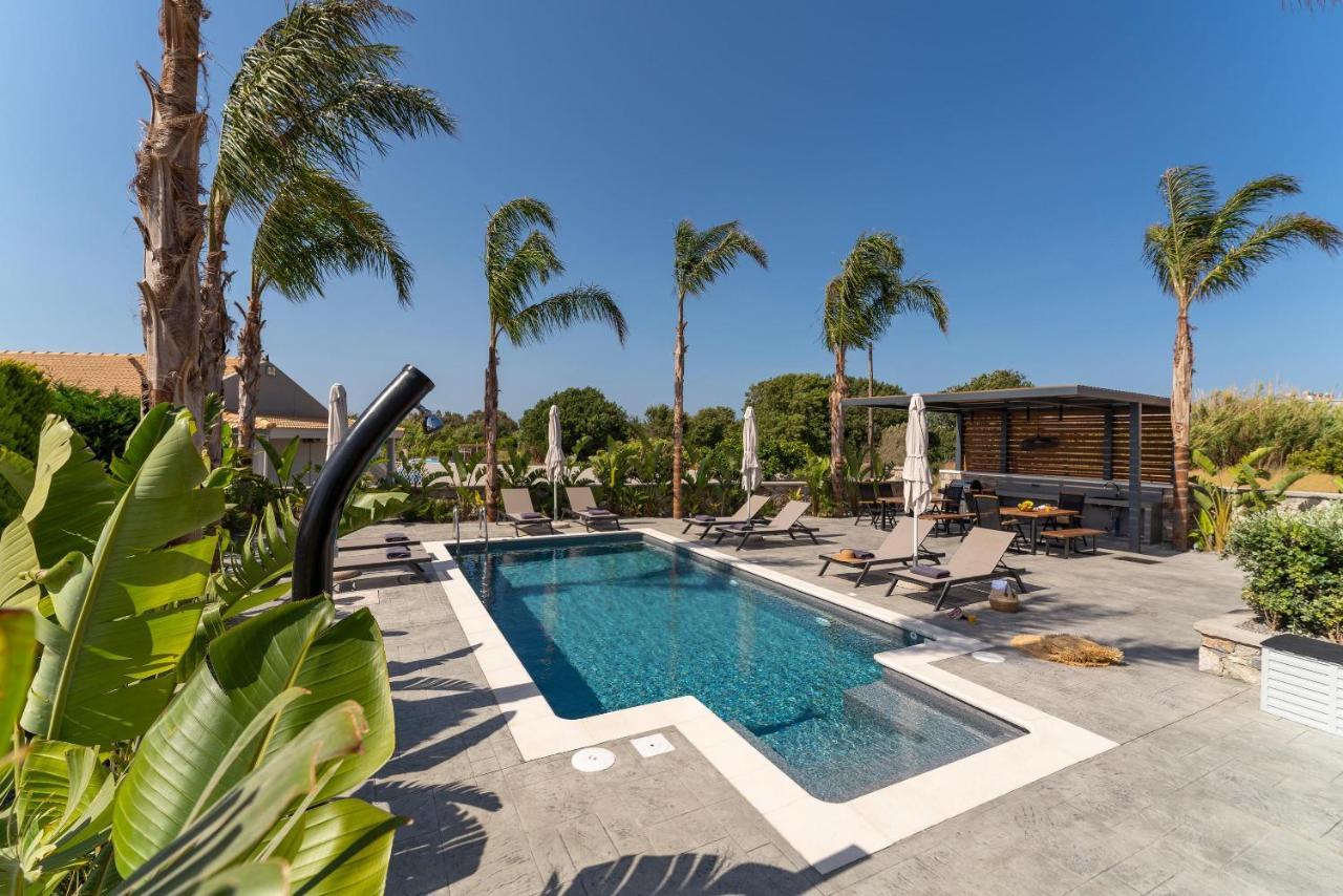 Palmeral Luxury Suites Kremasti  Exterior photo