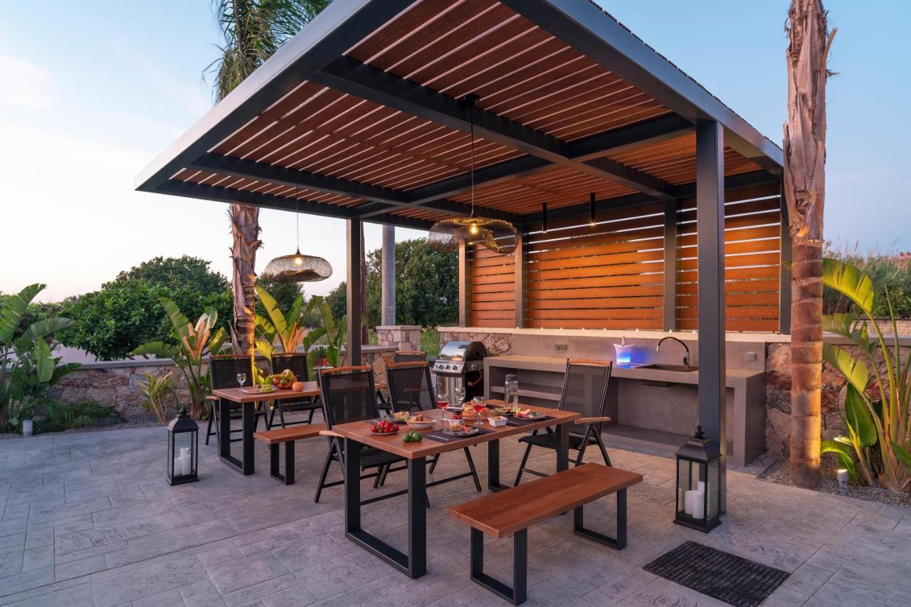 Palmeral Luxury Suites Kremasti  Exterior photo